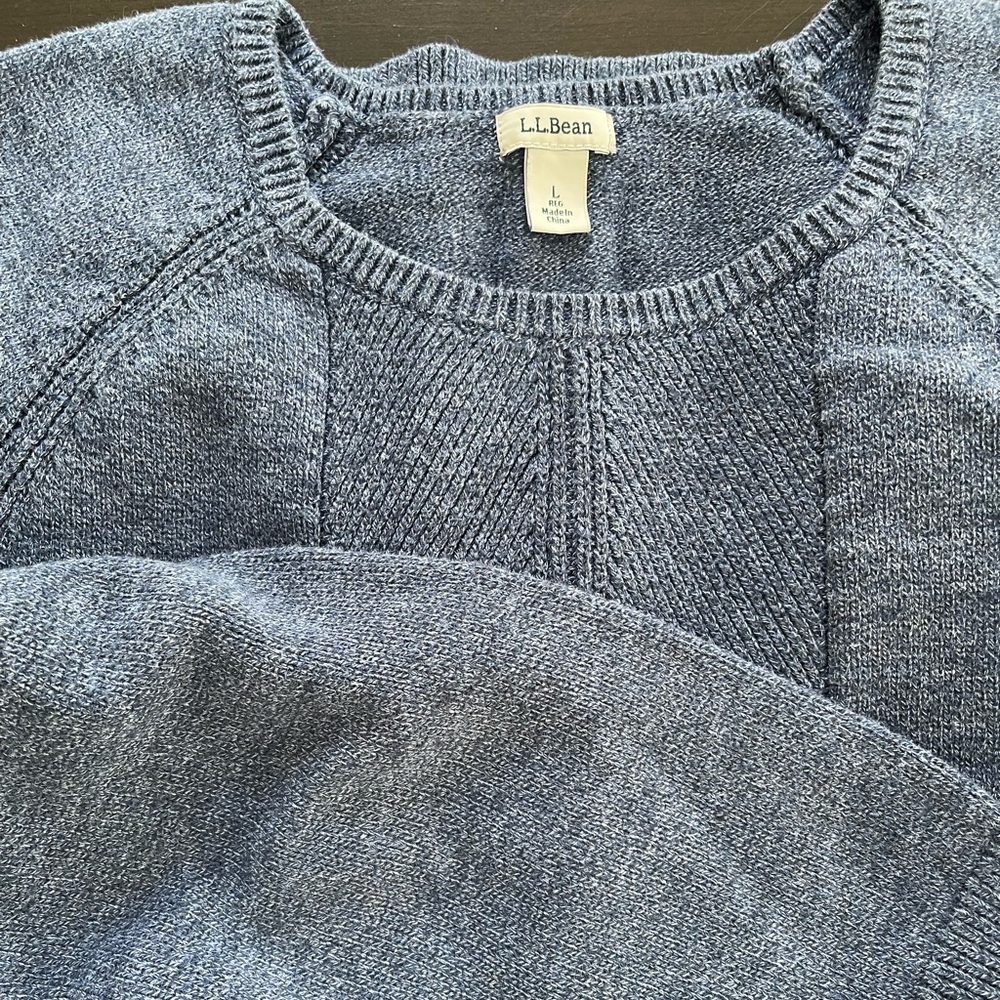 100% Cotton Blue Women’s Large LL Bean Sweater